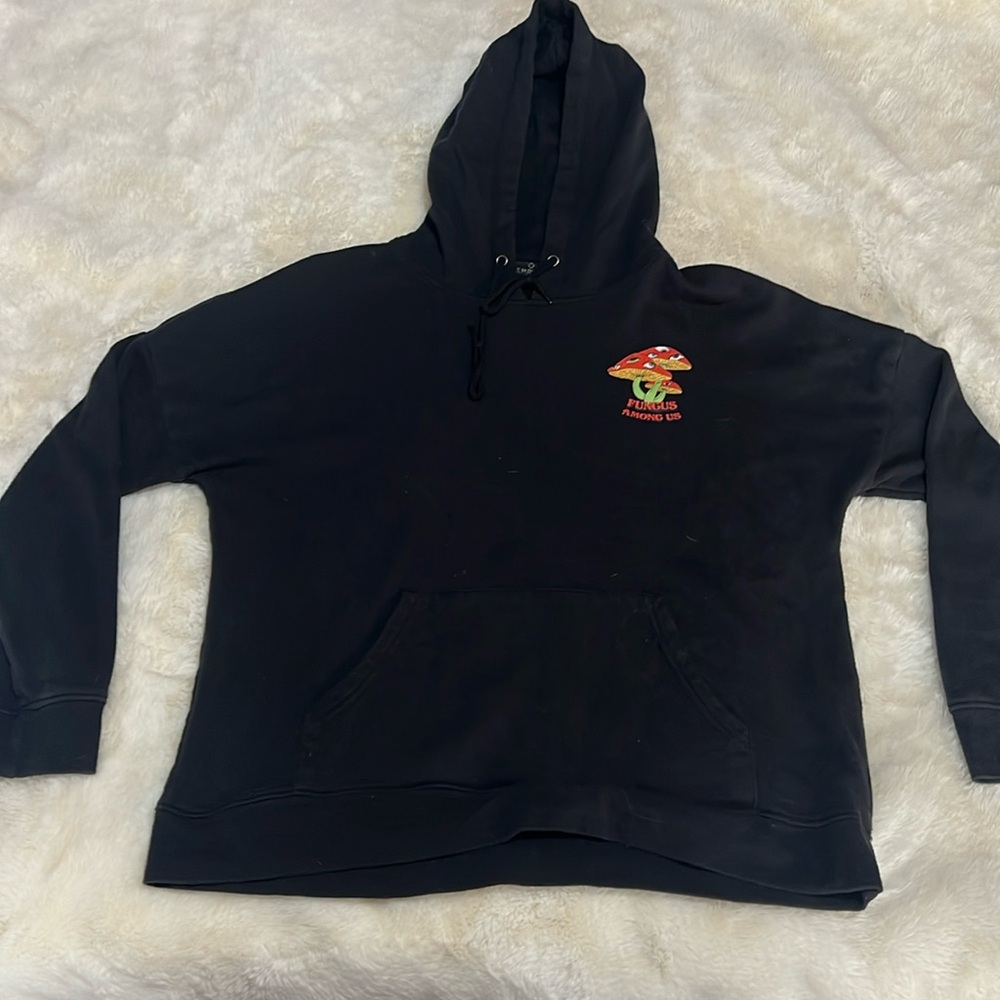 Empyre black sweatshirt with design